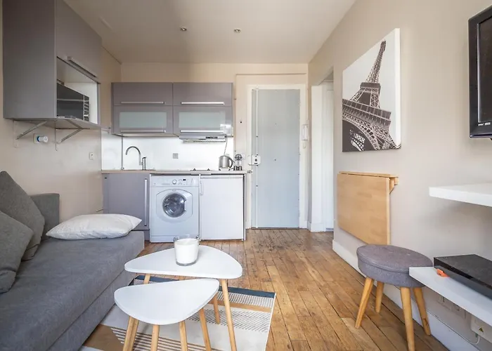 Petit Havre De Paix De 27m2 A Montmartre 아파트 파리