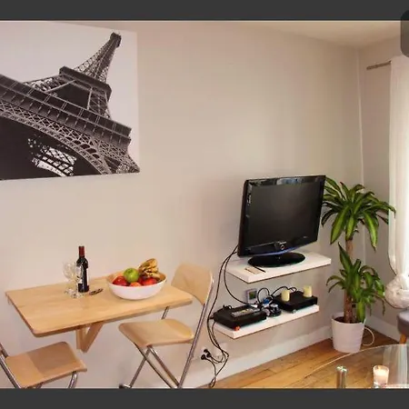 Petit Havre De Paix De 27m2 A Montmartre * باريس